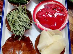 -周幺妹重庆老火锅(银泰城总店)