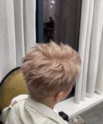 -MY WAY SALON