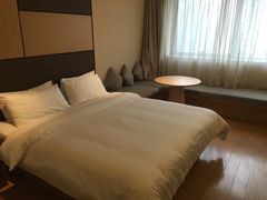 -全季酒店(成都春熙路IFS国金中心店)