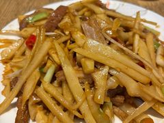 -牛八宝桂林米粉(八里庄店)