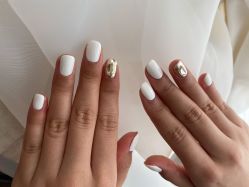 -Momo nail 日系美甲