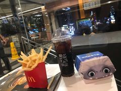 -麦当劳(东方时代广场分店)
