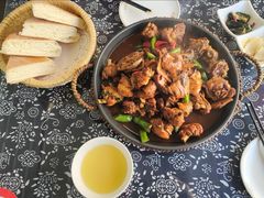 -八两八金·莱芜特色炒鸡(市南漳浦路店)
