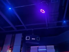 -温莎KTV(珠江路店)