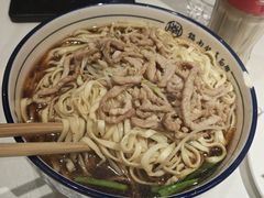 -镇南锅盖面馆(解放路店)