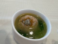 蟹粉狮子头-怡园饭店-餐厅(四望亭店)