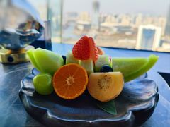 -Hi City·城市之巅