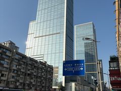 -成都太古里总府王府井亚朵X酒店