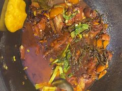 -雪乡人家东北菜·铁锅炖一切(高斯路店)