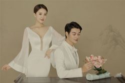 -伯爵婚纱摄影(光谷店)