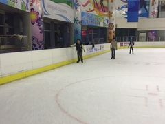 -冠军冰场CHAMPION RINK(百联又一城店)