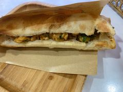 -驴公驴婆(曹杨店)