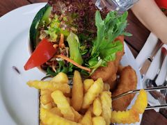 -Bully Hayes Restaurant & Bar