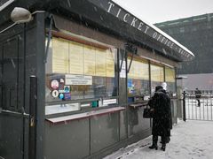 -滴血救世主教堂