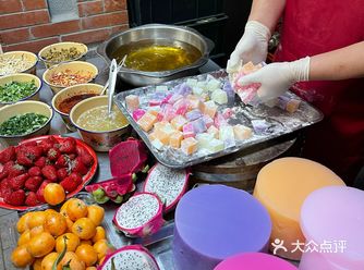 重庆巨隐蔽巨好吃的火锅（不是本地人根本找不到