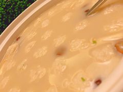 汤逊湖鱼头鱼元-湖滨客舍·湖北菜