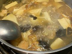 -一席地·本地鸡窝·杭帮鸡火锅(萧山银隆百货店)