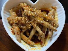 辣卤鸡爪-马头巷·食景园(苏州总店)