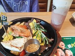 -豪客来牛排(天阳D32店)