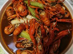 -茸梅路右拐龙虾-农家菜(松江店)