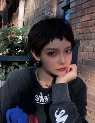 -HAIR HERE造型