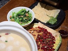 -鱼头泡饭·湖北菜·非物质文化遗产(岳家嘴总店)