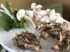 -辉哥火锅(虹桥路店)