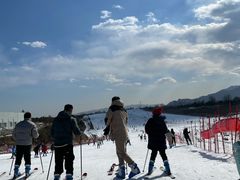 -华彬猛犸滑雪场
