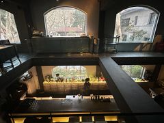 -穹六人间 people 6(岳阳路店)