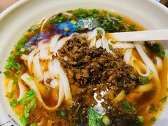 -湘人龙记老长沙米粉(鸟巢店)