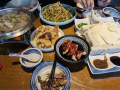-95号酱骨·一块豆腐(展春园西路店)