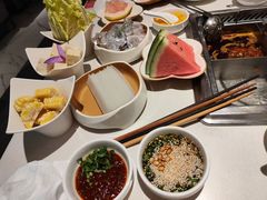 -海底捞火锅(长宁路龙之梦店)