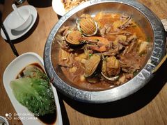 -胖哥俩肉蟹煲(杭州大厦中央广场店)