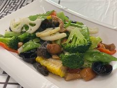 -雅逸居海鲜小厨