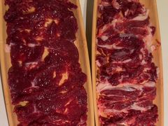 -左庭右院鲜牛肉火锅(金山万达店)