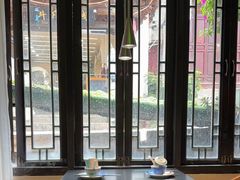-桥边小楼·手工云南菜·古城观景小楼