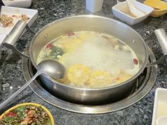 -一席地·本地鸡窝·杭帮鸡火锅(萧山银隆百货店)