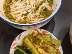 -矮子粉店1985·长沙米粉(湘春路店)