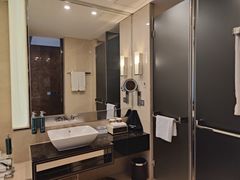 -广州天河希尔顿酒店