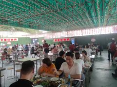 大堂-郑喜旺烧烤(新密总店)
