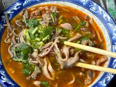 -白老大羊杂碎稍麦