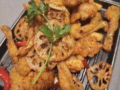 -荷塘秋月·本帮江浙菜(国权路店)