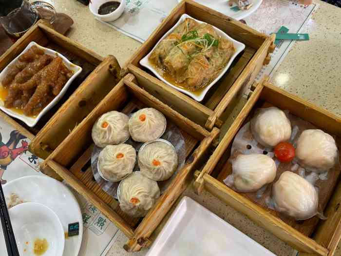 蘩楼(宝安南路店)-"到深圳出差,朋友推荐的当地必吃的早茶店.