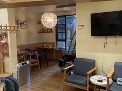 -滚猫咖啡·猫咖·猫友好撸猫(未来城店)