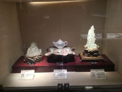 -北京七彩云南翡翠珠宝旗舰店(月坛店)