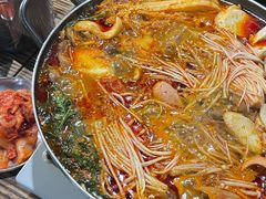 -MI WU FACTORY米屋美食工厂餐厅(绿地店)