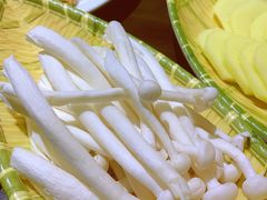 -聚汇三少·龙虾·中餐厅(莫邪路新天地店)