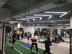 -CXFIT 陈徐健身工作室(凯旋店)