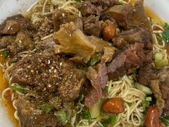 -阿阳牛腩腌面店