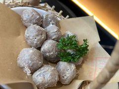 -左庭右院鲜牛肉火锅(浦江欢乐颂店)